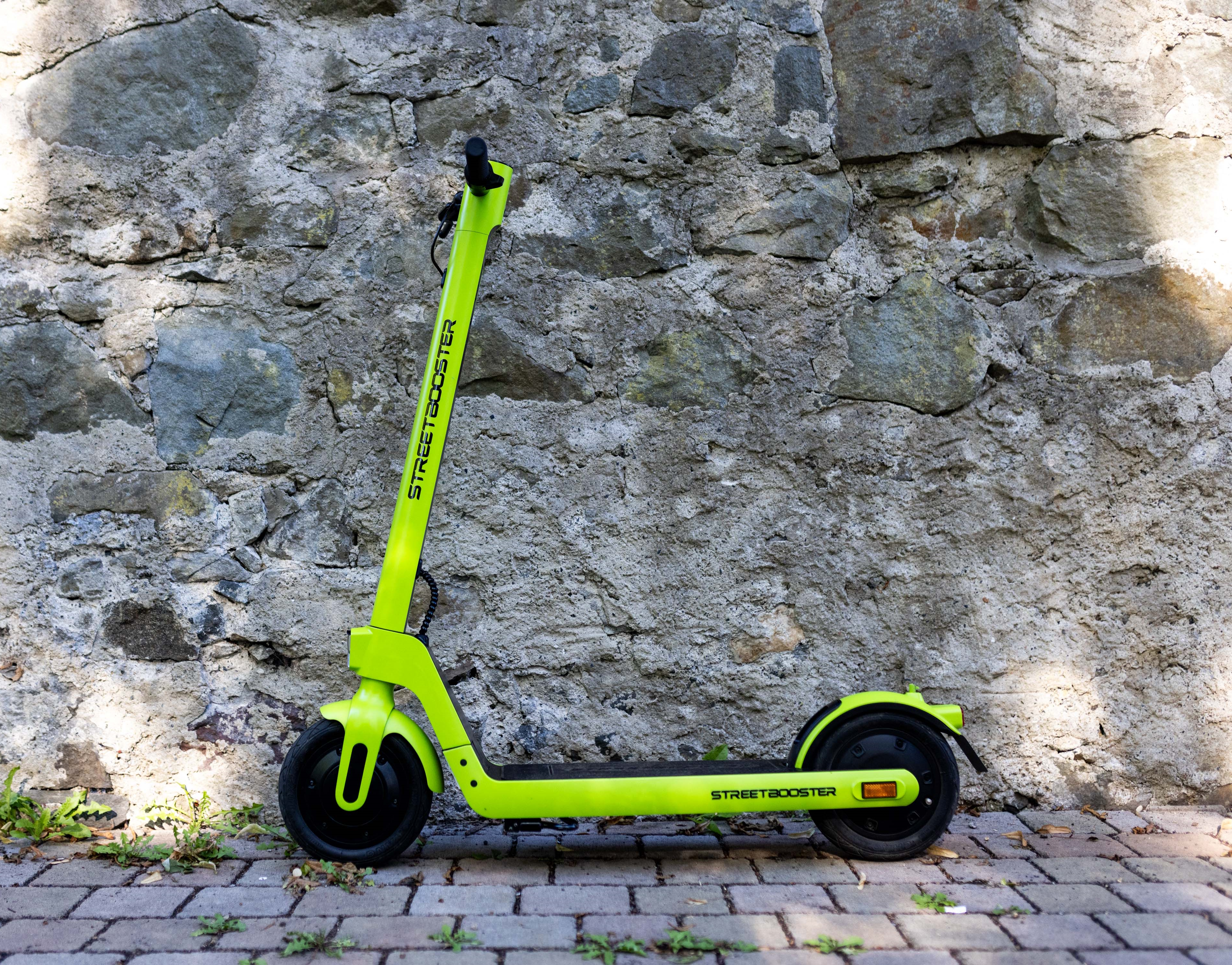 STREETBOOSTER Sirius mattschwarz