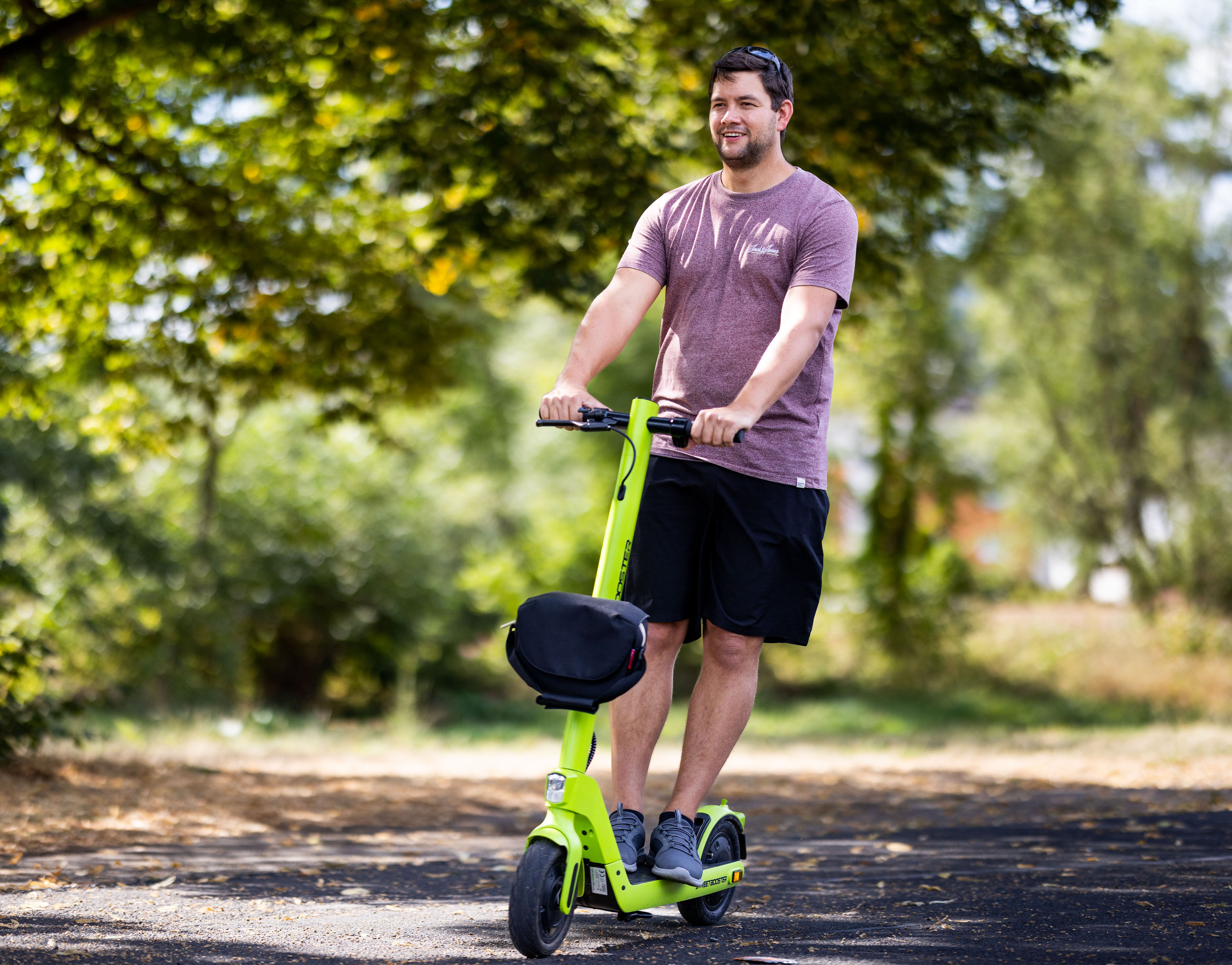 STREETBOOSTER Sirius mattschwarz, Roller, Transport, Fahrzeug, E-Scooter