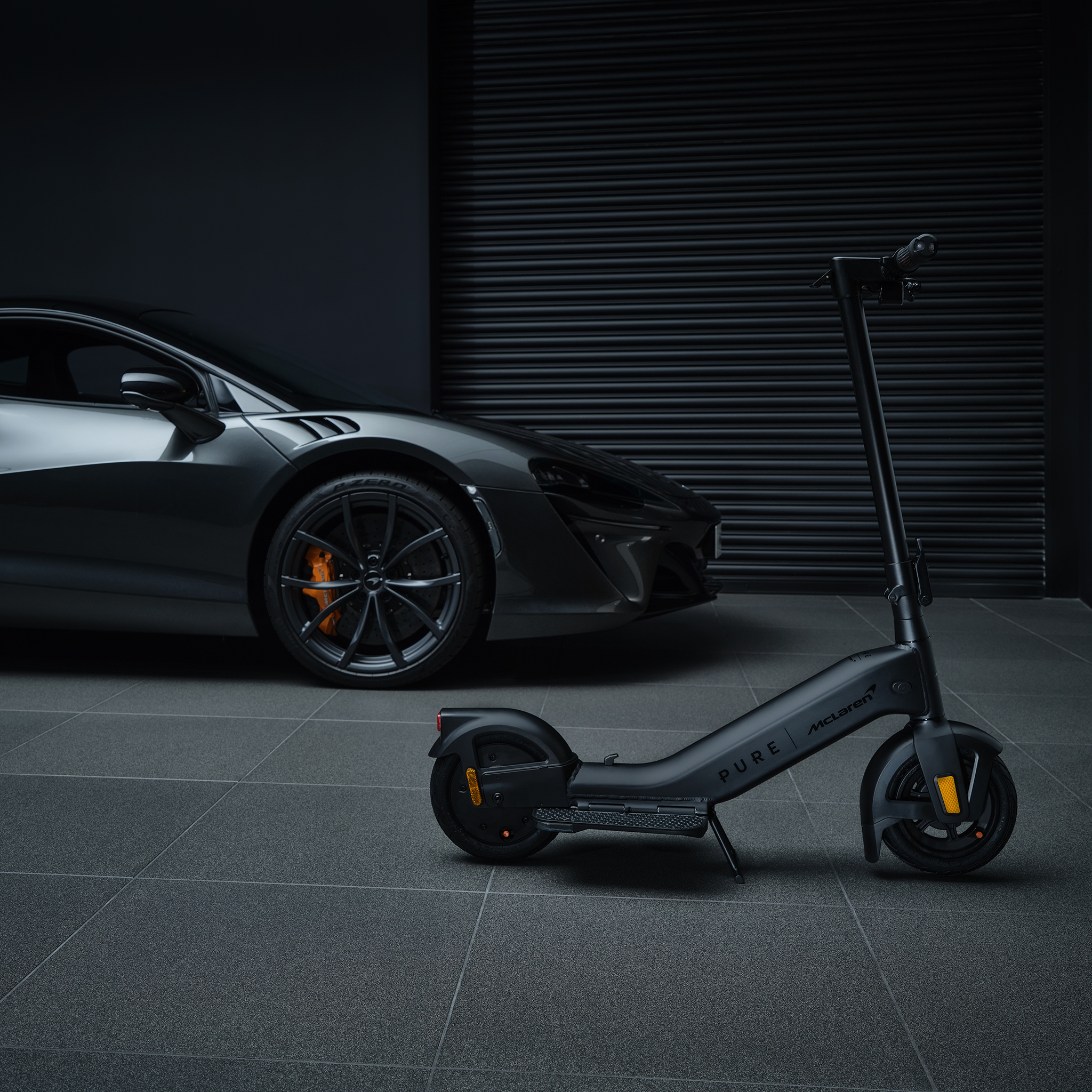 PURE McLaren Sonderedition Schwarz - B-Ware, Roller, Transport, Fahrzeug, E-Scooter, Auto